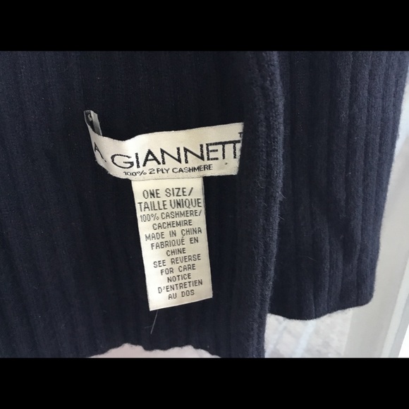 A. GIANNETTI Scarf - Picture 3 of 3